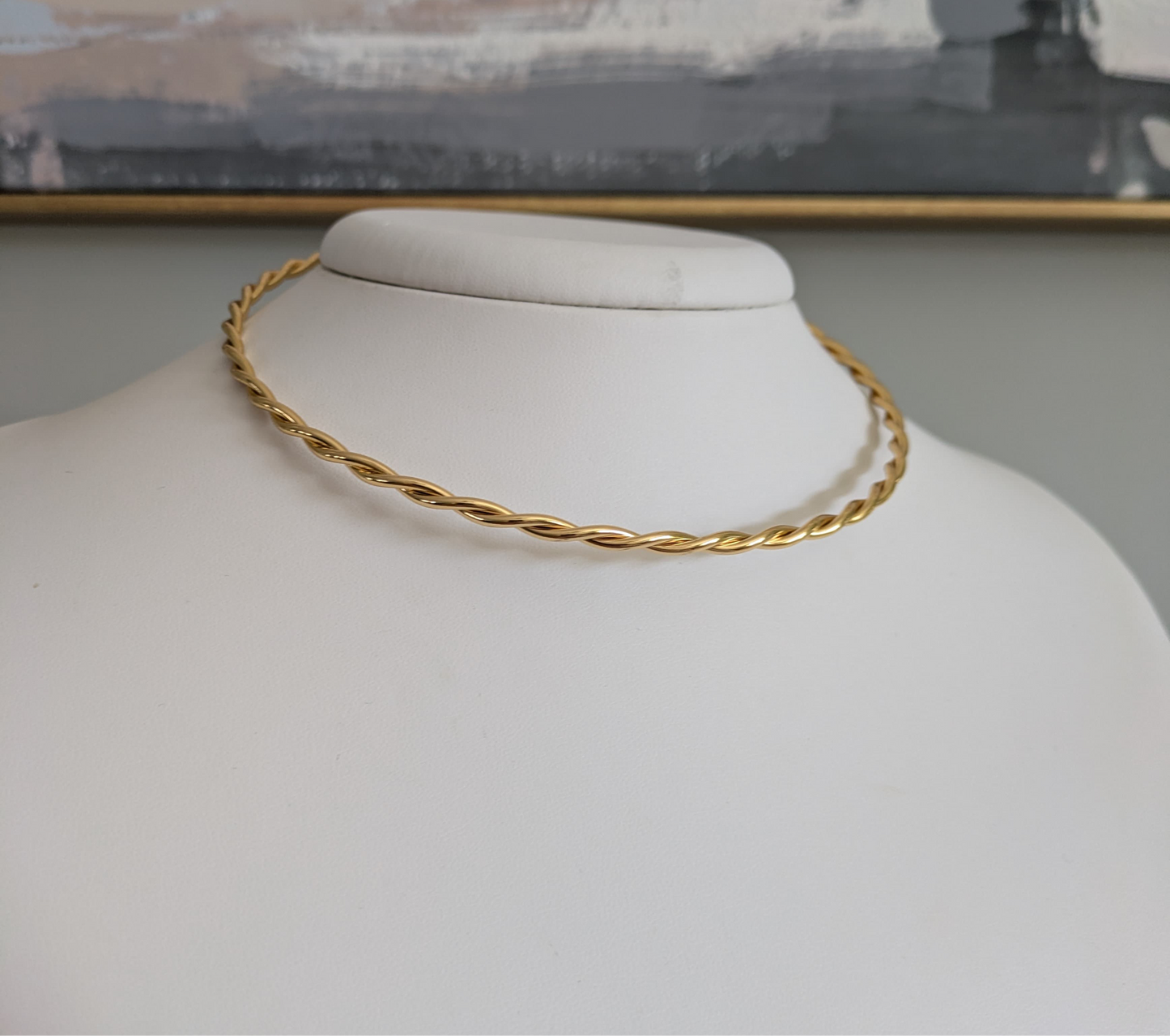 Fashion twisted choker necklace