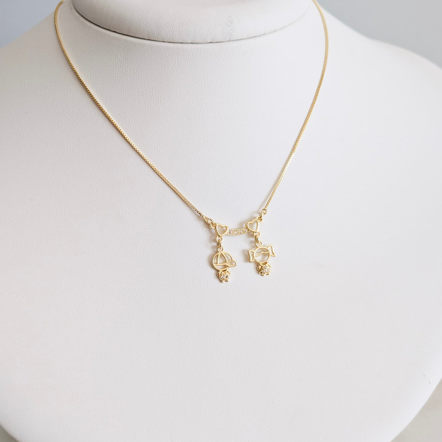 Boy and girl love necklace