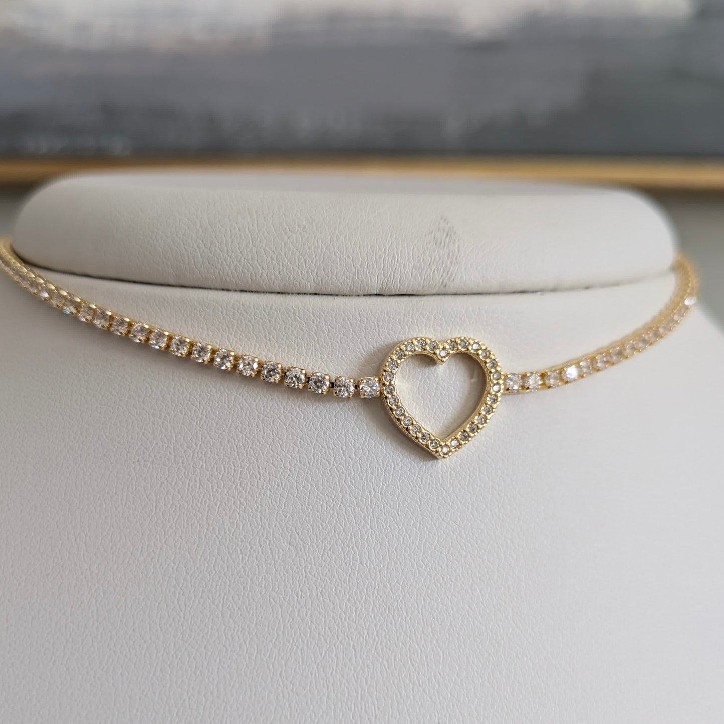 Heart zircon choker necklace