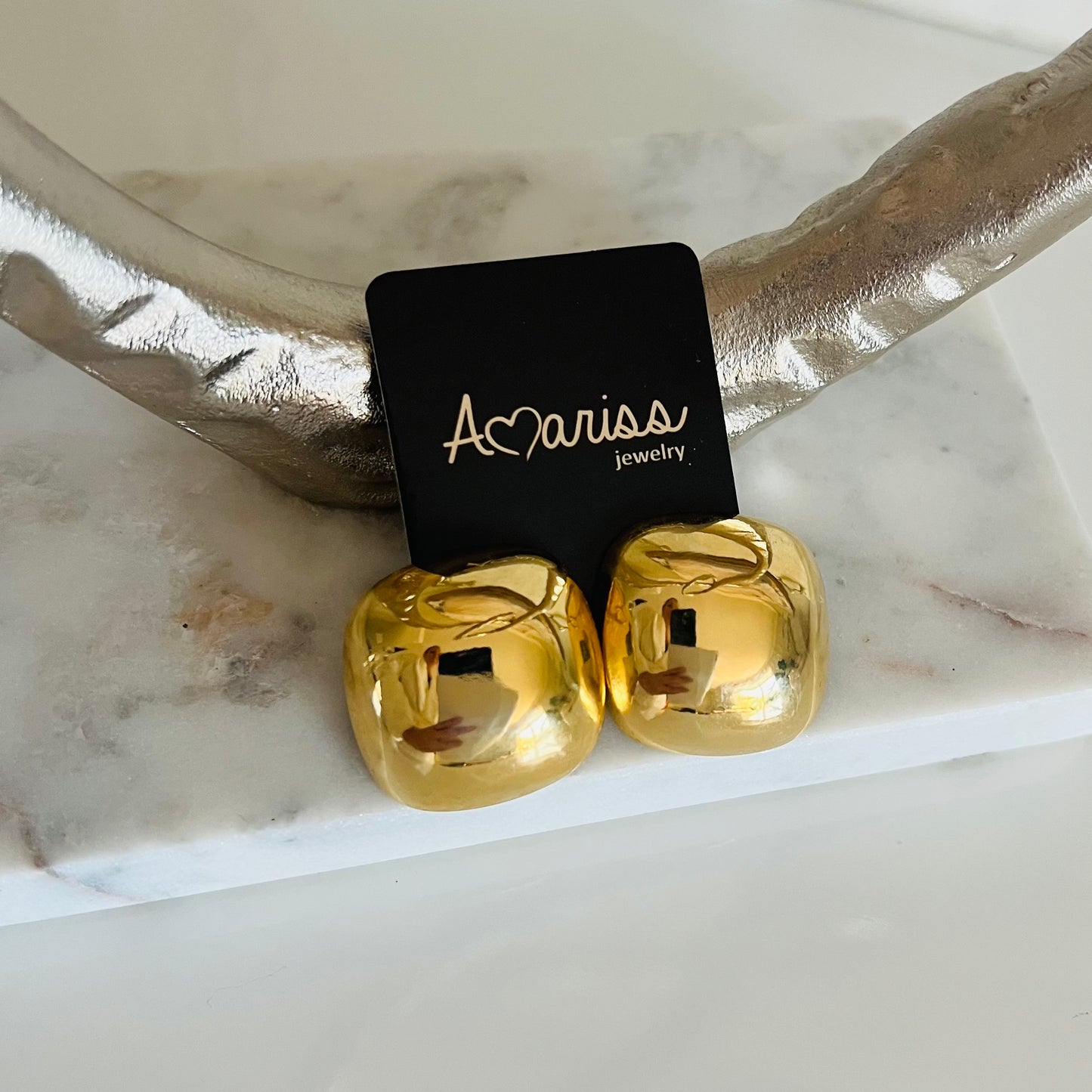 Amariss modern earrings