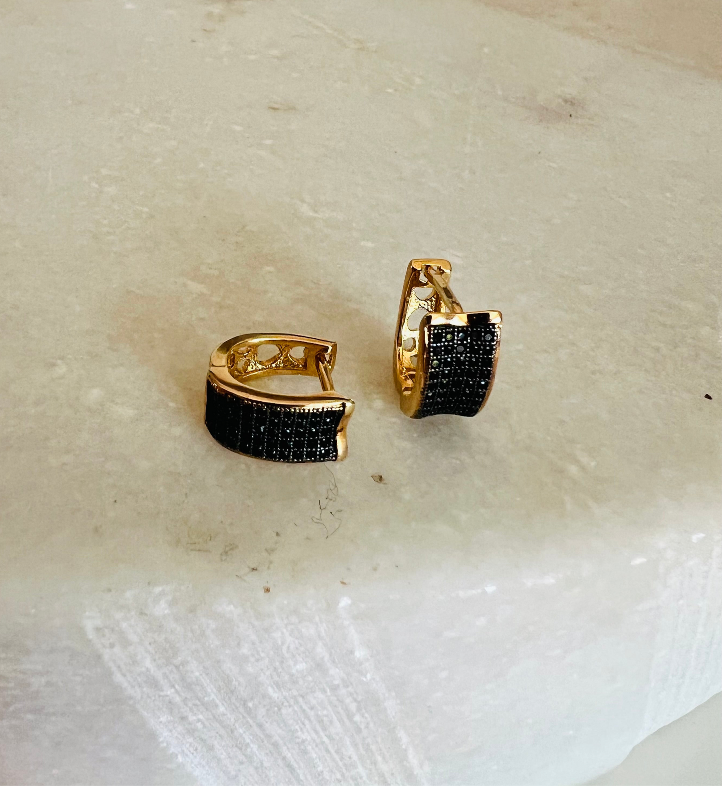 Black zircon hoop earrings