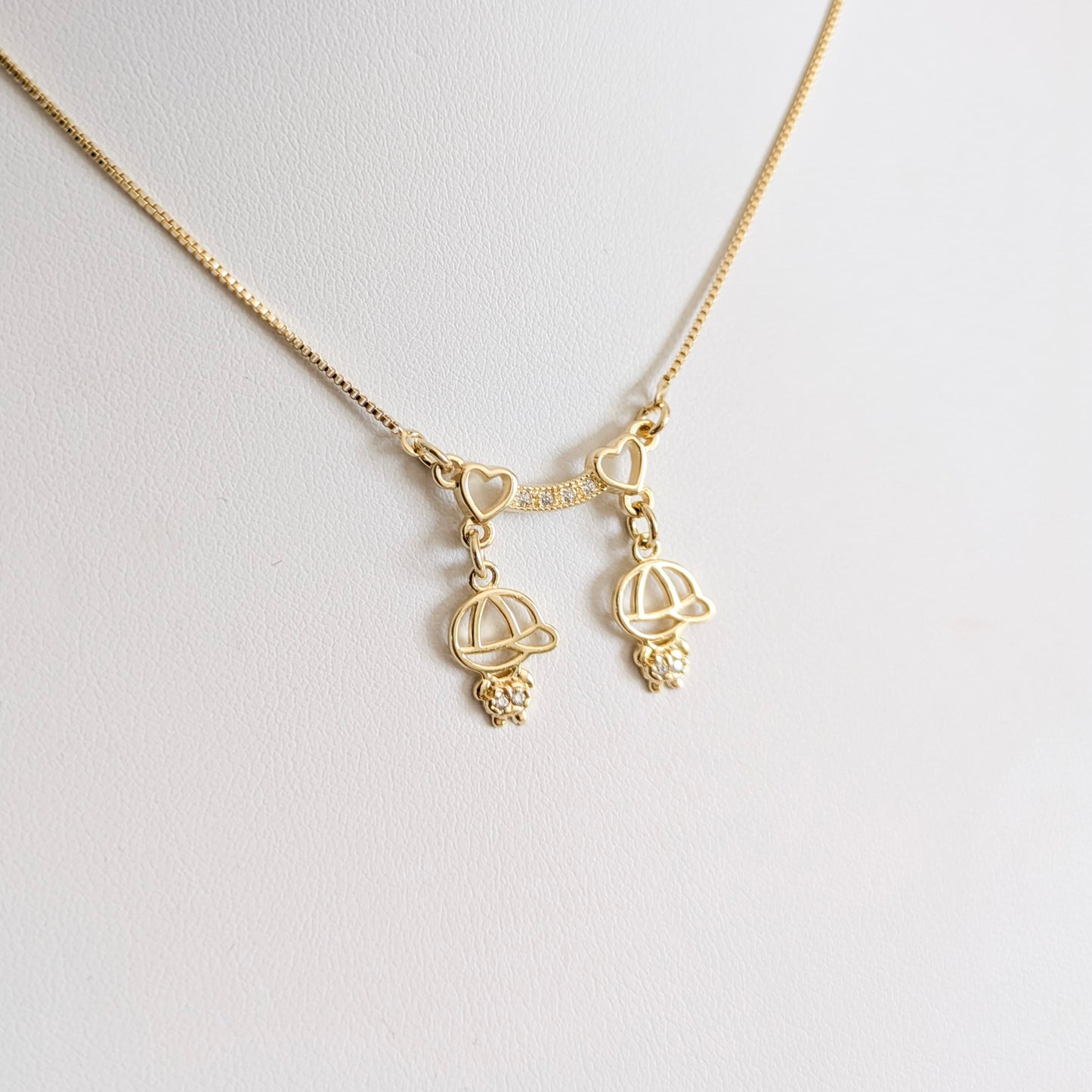 Two boys love necklace