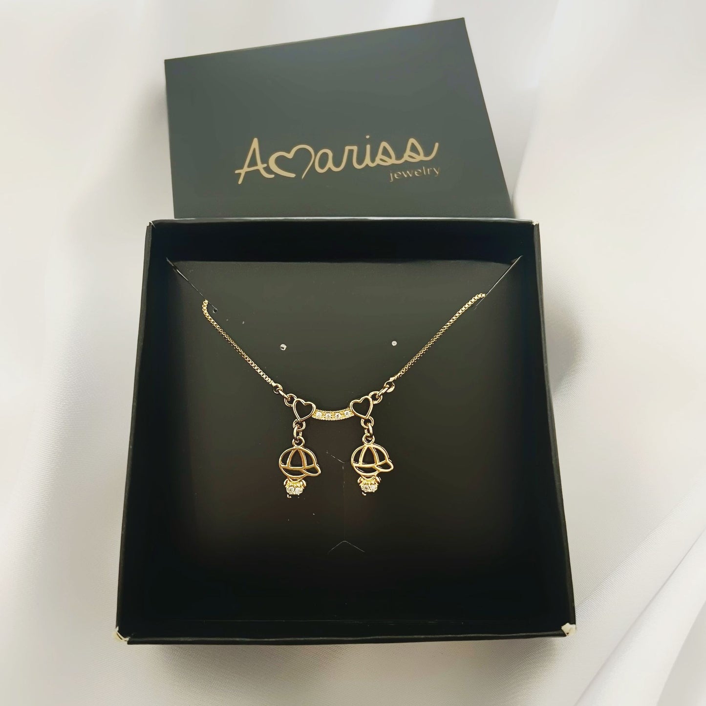 Two boys love necklace