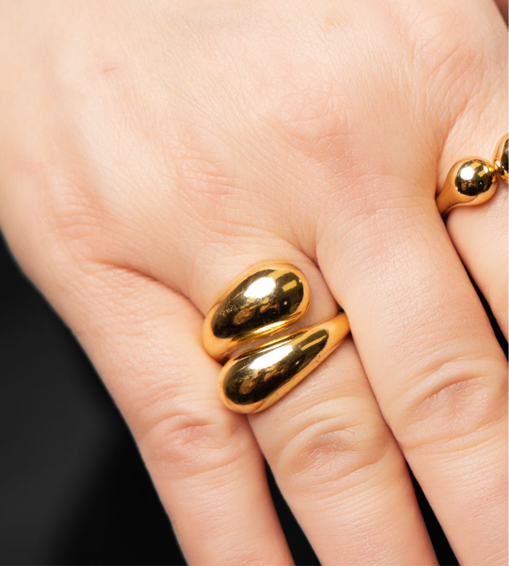 Modern double drop ring