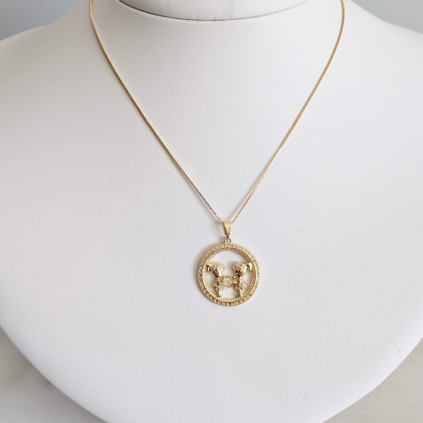 Two Girls Necklace