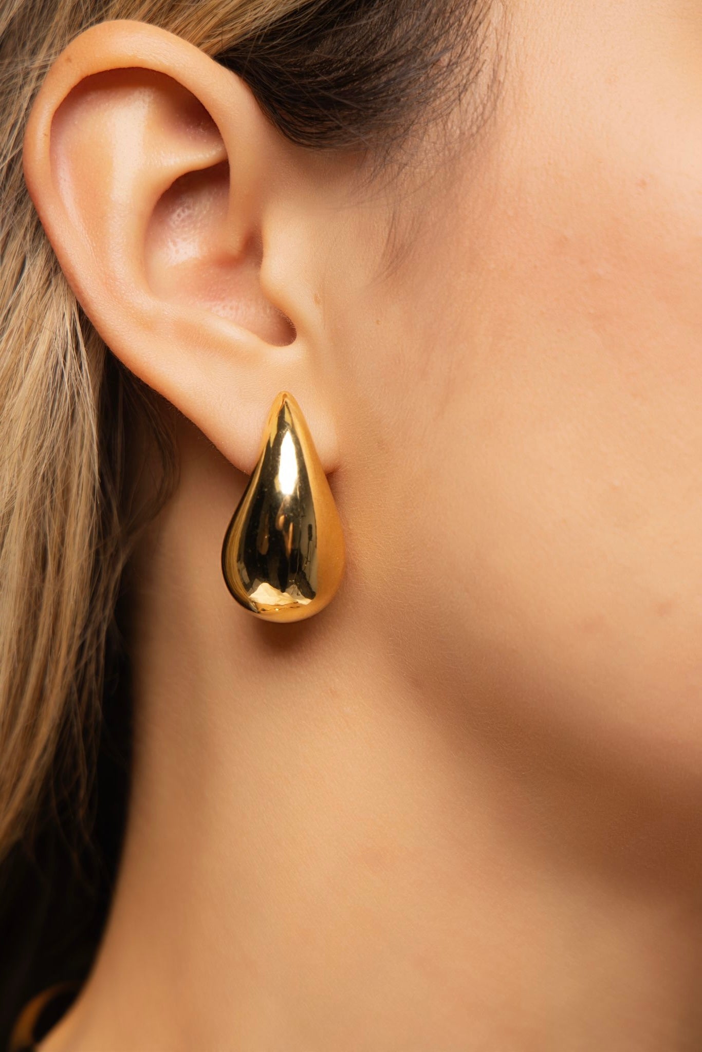 Amariss Drop Earrings