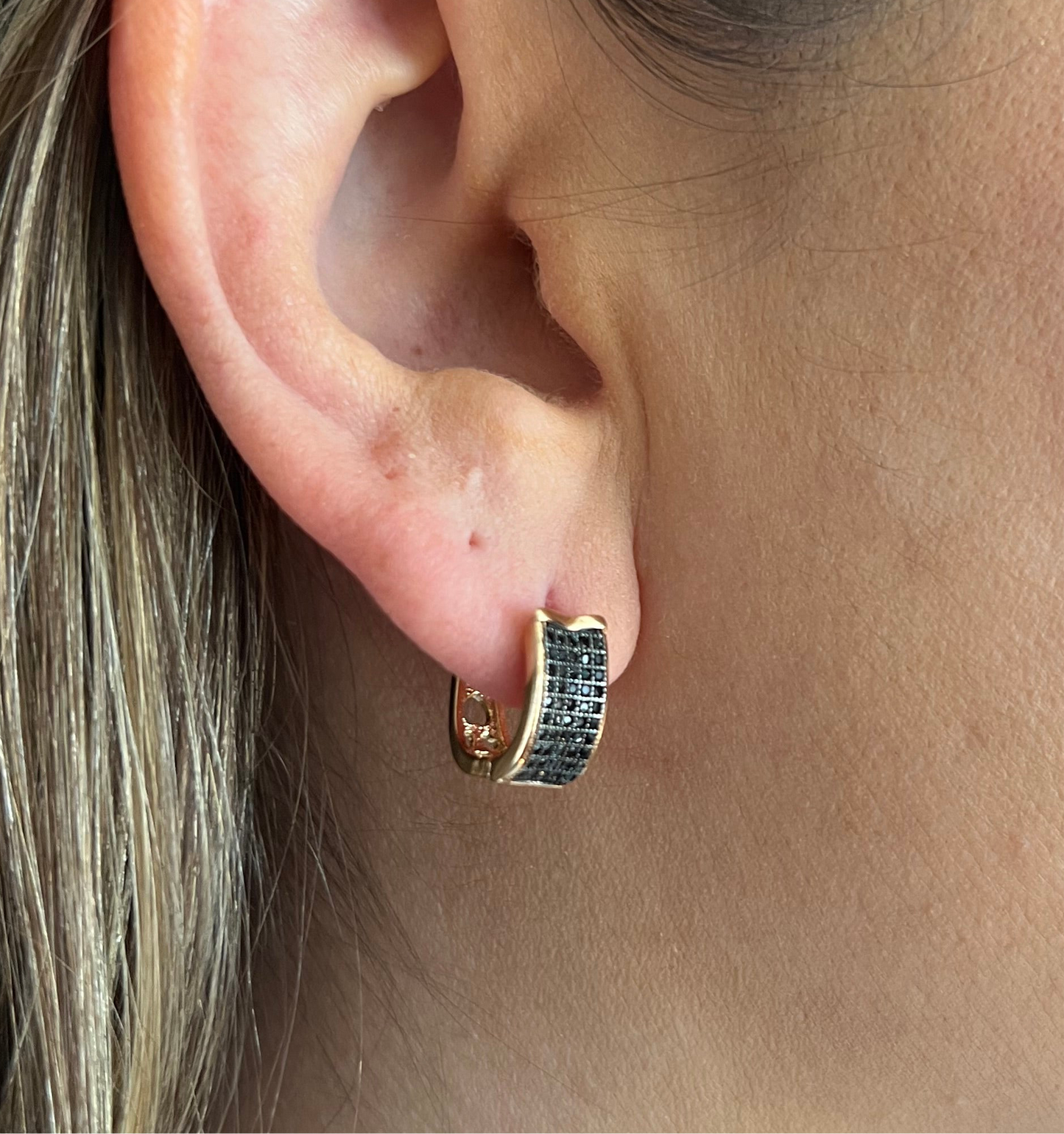 Black zircon hoop earrings